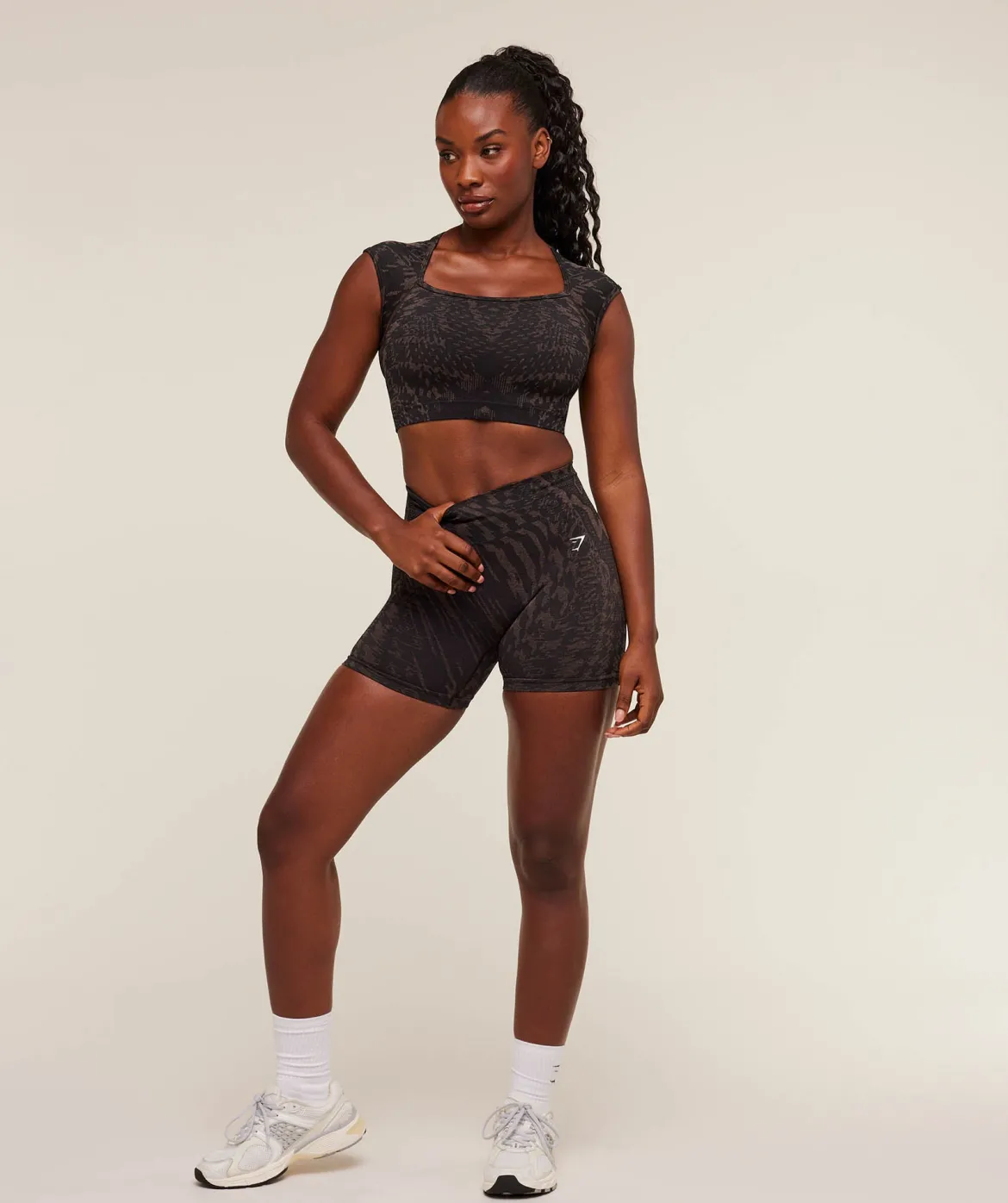 Adapt Houndstooth Midi Top