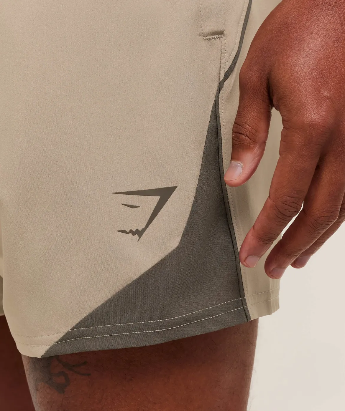 Arrival Block 6" Shorts