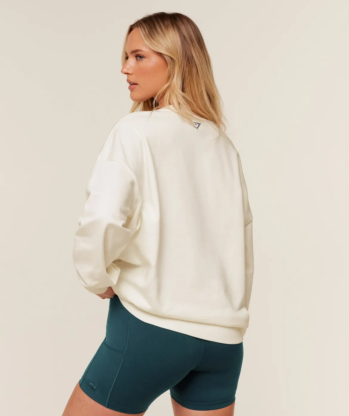 Collegiate Graphic Crew Neck Pullover