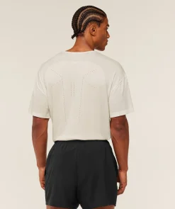 Distance Seamless T-Shirt