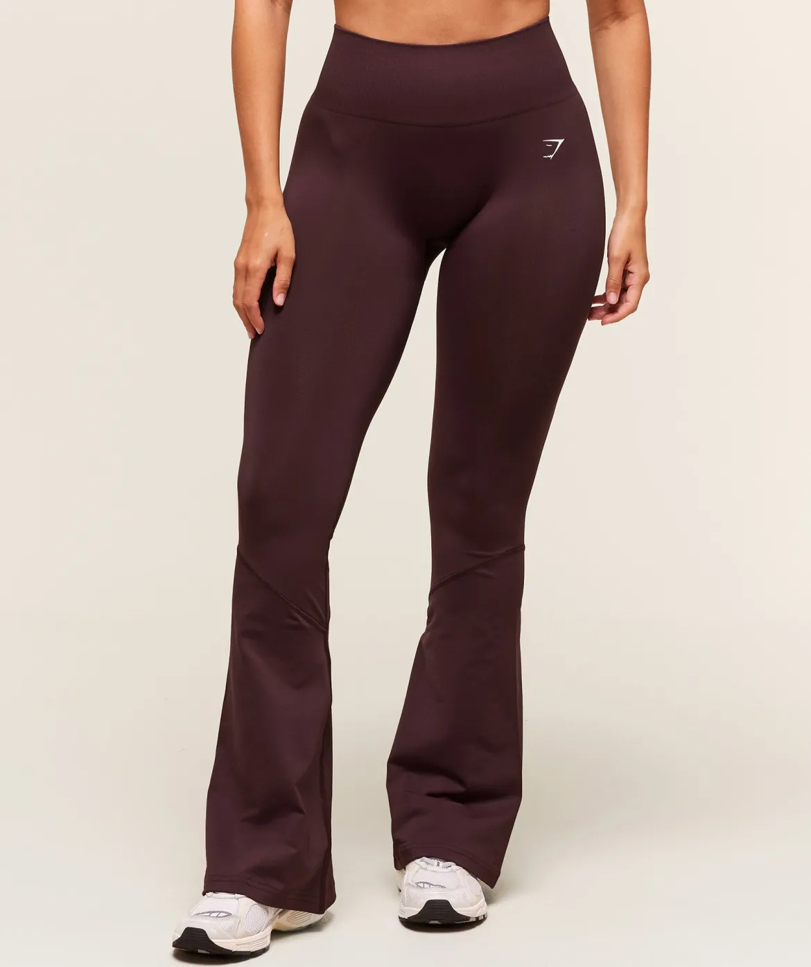 Everyday Seamless Flared Leggings