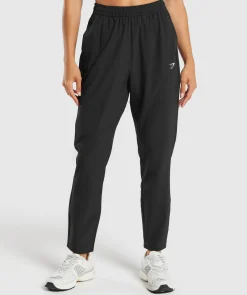 Everyday Woven Pants