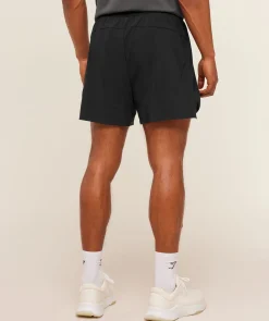 Evolve 5" Short