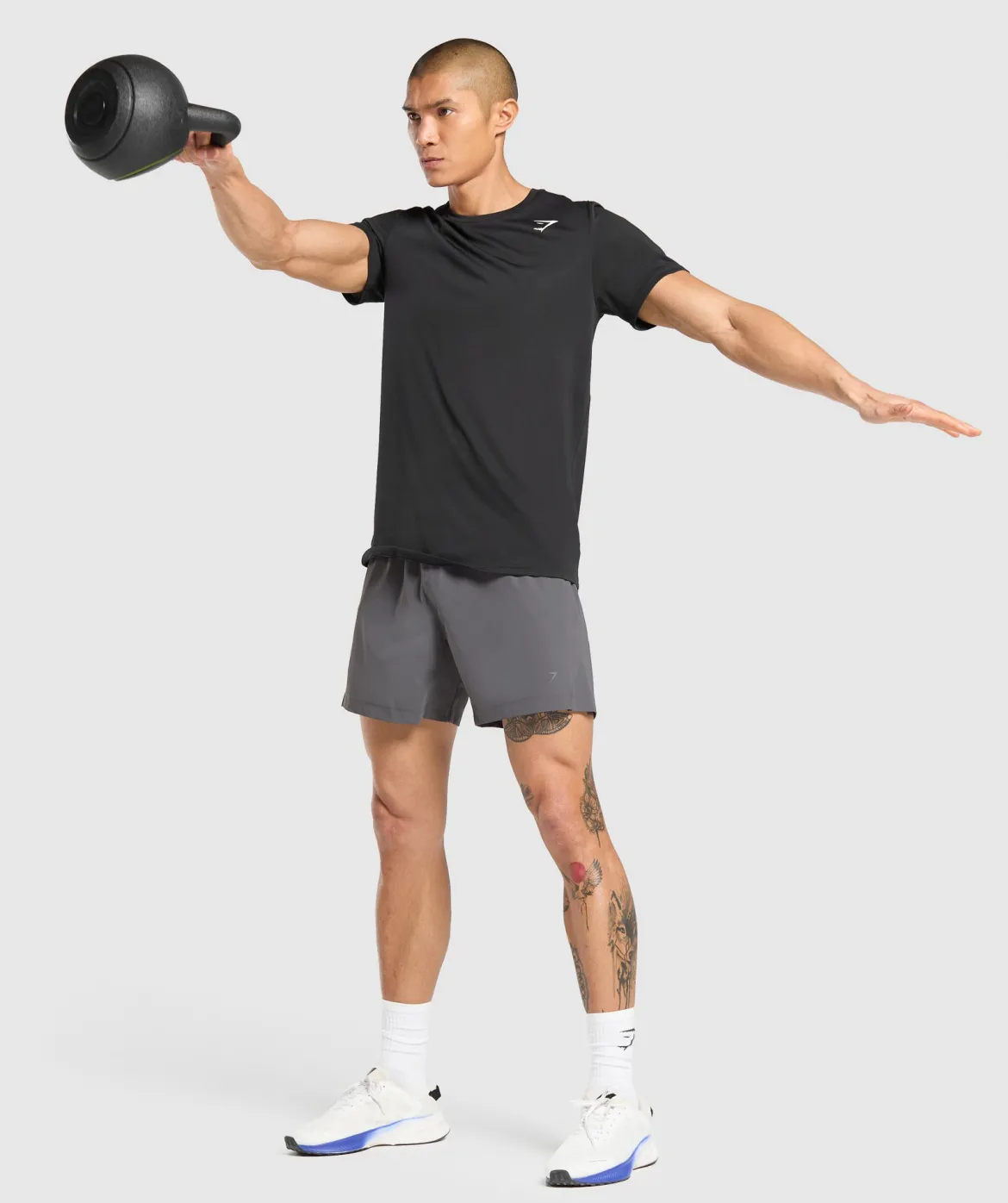 Hybrid 6" Shorts