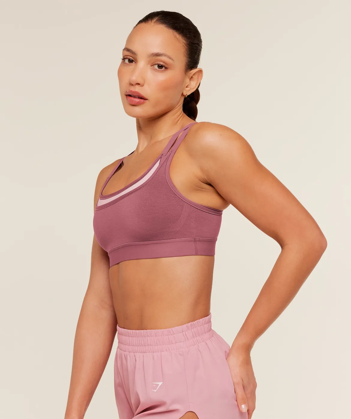 Interval Seamless Medium Support Sports Bra
