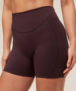 Lifting Dipped Waistband Shorts
