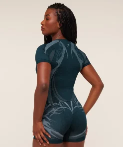 Storm Seamless Short Sleeve Top