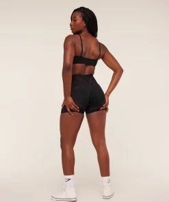 Storm Seamless Sports Bra