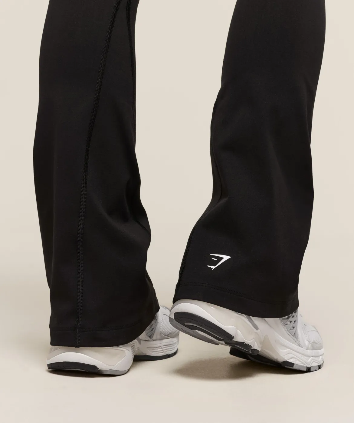 Vital Soft Flared Leggings